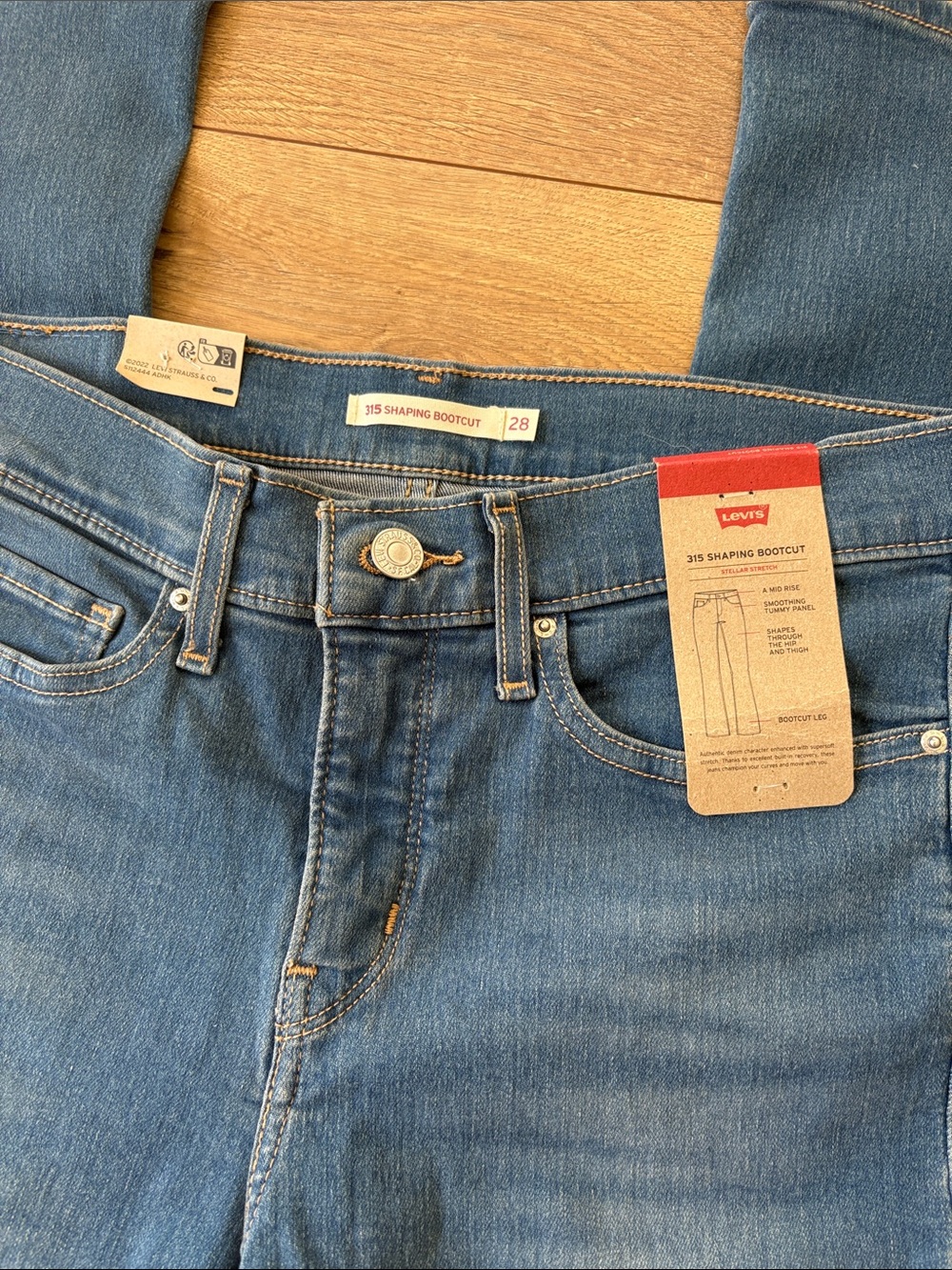 Levi's 315 Shaping Bootcut Mid Rise Denim Jeans - Picture 3 of 7